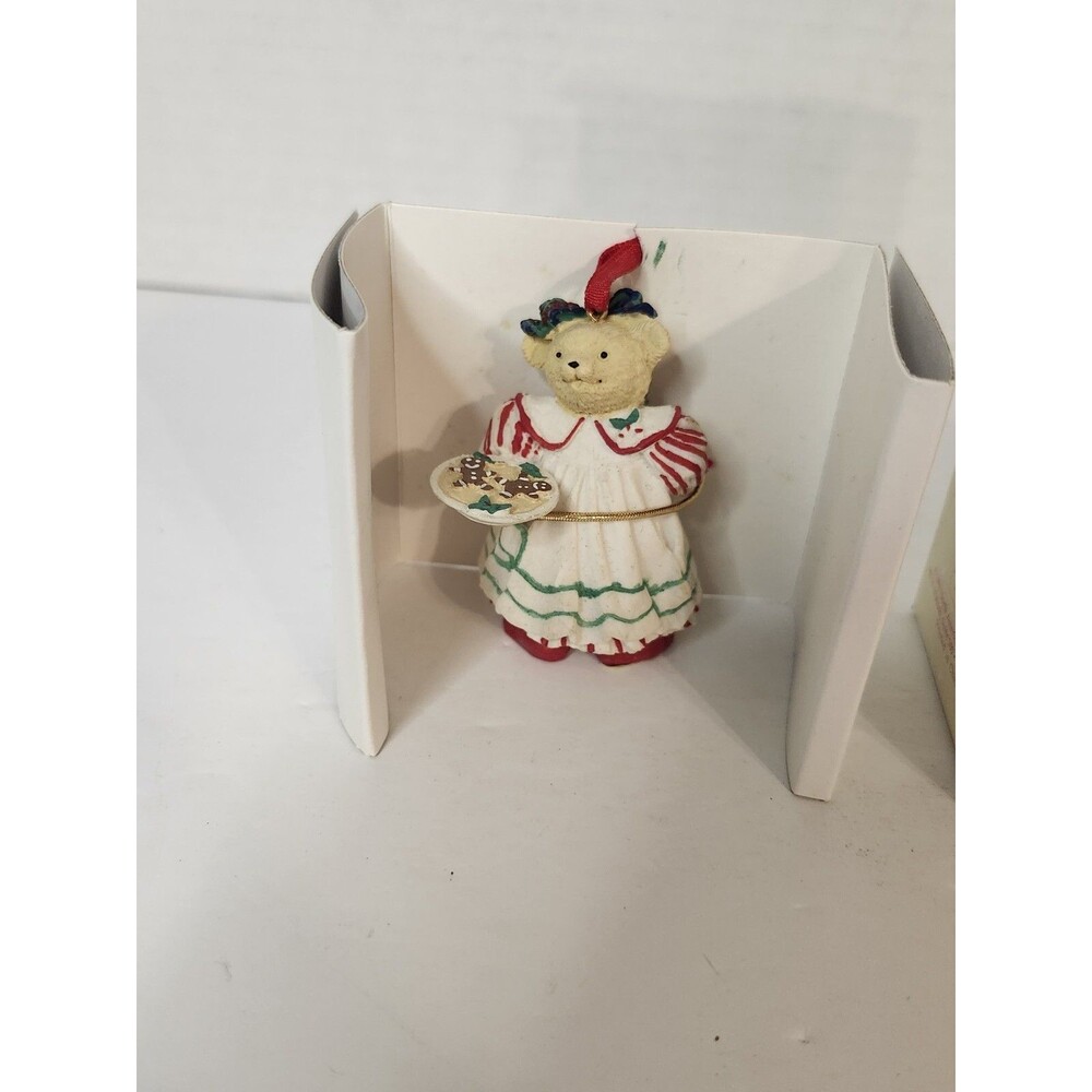 Muffy Vanderbear Tree Trimming Ornament 1993 NABCO Christmas Bear